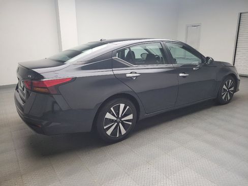 Used 2021 Nissan Altima 2.5 SV FWD image 10