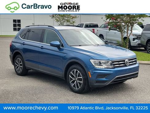 Used 2019 Volkswagen Tiguan SE w/ Panoramic Sunroof Package AWD/4WD image 1