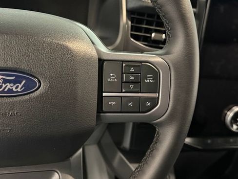 Used 2025 Ford F150 Lightning Flash AWD/4WD image 19