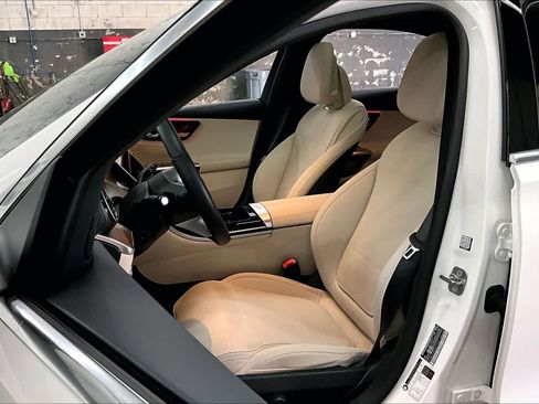 Used 2025 Mercedes-Benz C 300 C 300 image 27