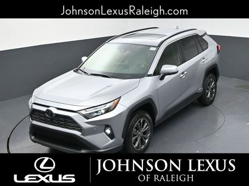Used 2025 Toyota RAV4 Limited w/ Advanced Technology Package image 25