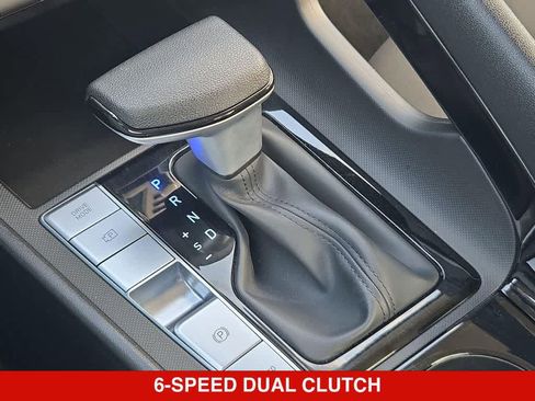 Used 2026 Hyundai Elantra Hybrid FWD image 29