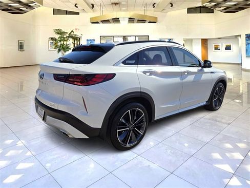 Certified 2025 INFINITI QX55 Luxe w/ Cargo Package image 7