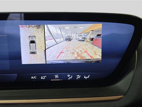 Used 2025 Buick Envision Sport Touring image 19