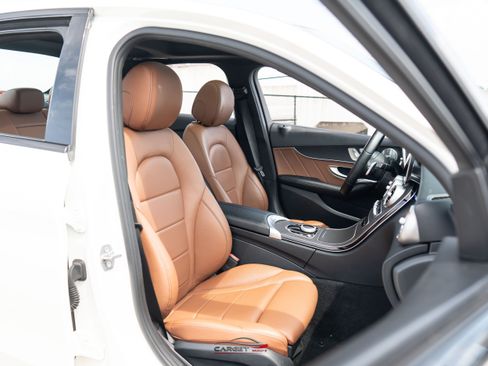 Used 2021 Mercedes-Benz C 300 4MATIC Sedan w/ AMG Line image 17