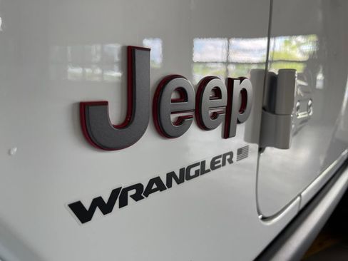 New 2026 Jeep Wrangler Rubicon AWD/4WD image 14