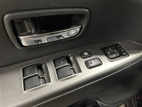 Used 2024 Mitsubishi Outlander Sport SE image 7