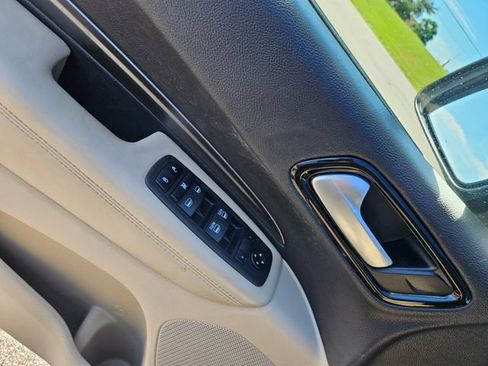 Used 2021 Dodge Durango SXT RWD image 11
