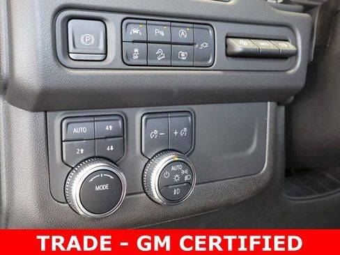 Used 2022 GMC Yukon AT4 w/ Technology Package AWD/4WD image 24