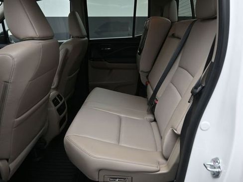 Certified 2023 Honda Ridgeline RTL image 25