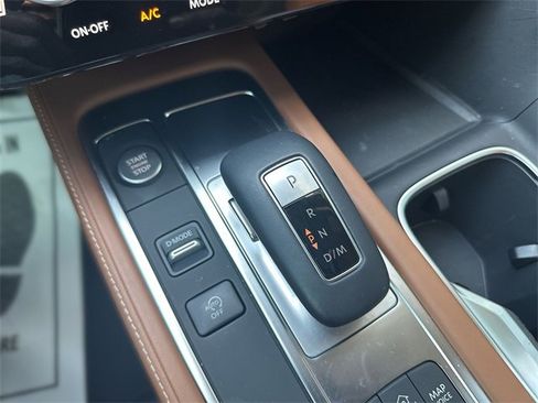 Used 2023 INFINITI QX60 Sensory w/ Vision Package image 21