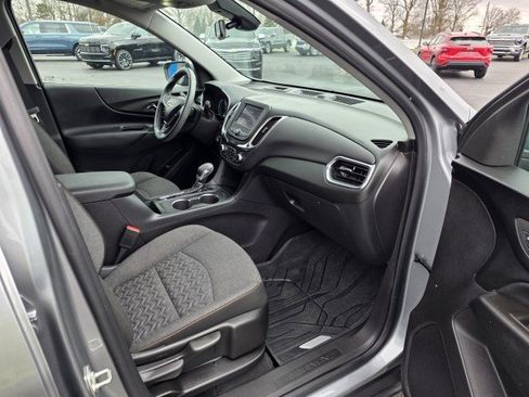 Used 2024 Chevrolet Equinox LT w/ LPO, Floor Liner Package FWD image 19