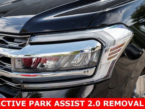 Used 2022 Ford Expedition Max King Ranch image 3