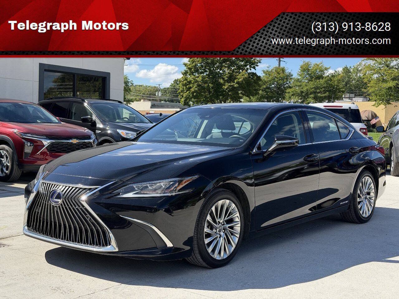Used 2019 Lexus ES 300h w/ Accessory Package 2 FWD image 1