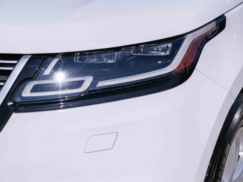 Used 2021 Land Rover Range Rover Velar S AWD/4WD image 12