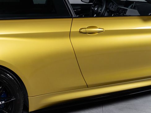 Used 2015 BMW M4 Coupe RWD image 31