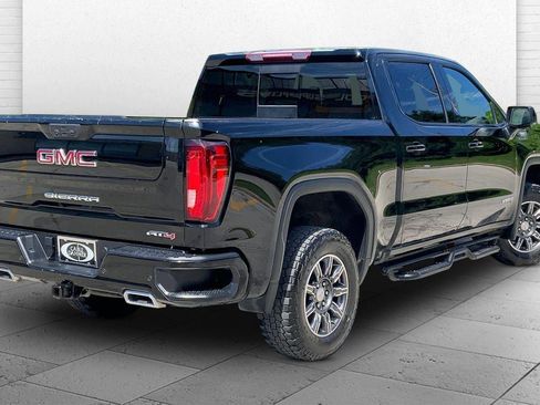 Used 2024 GMC Sierra 1500 AT4 w/ AT4 Preferred Package AWD/4WD image 14
