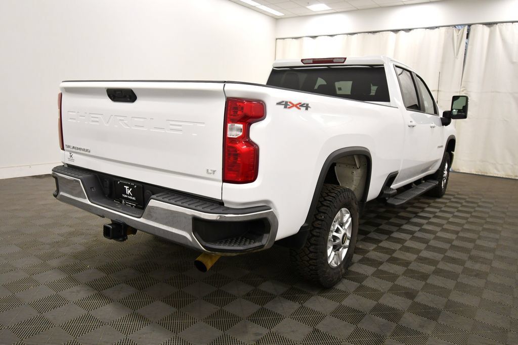 Used 2024 Chevrolet Silverado 2500 LT AWD/4WD image 7
