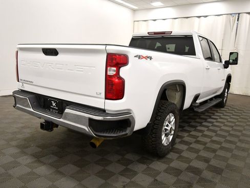 Used 2024 Chevrolet Silverado 2500 LT image 7
