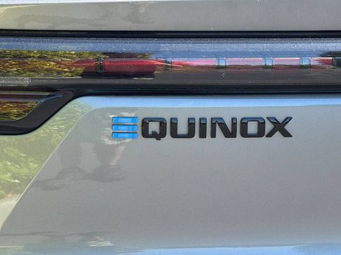 New 2026 Chevrolet Equinox EV LT w/ Comfort Package FWD image 21
