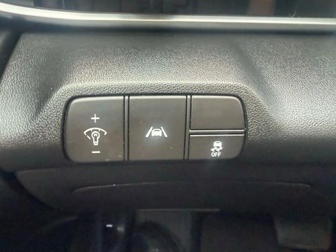 Used 2023 Hyundai Elantra SEL w/ Convenience Package image 23