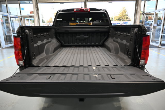 Used 2026 Chevrolet Colorado LT w/ LT Convenience Package AWD/4WD image 7