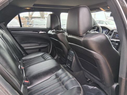 Used 2022 Chrysler 300 S image 12