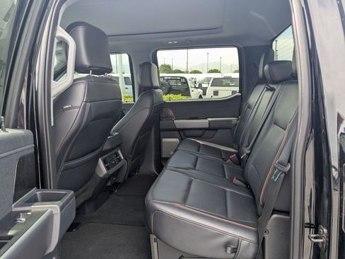 Used 2025 Ford F350 Lariat w/ Black Appearance Package AWD/4WD image 27