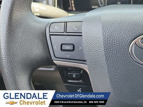 Used 2025 Toyota Camry LE FWD image 30