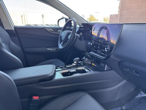 Used 2024 Lexus NX 350 AWD w/ Vision Package image 46