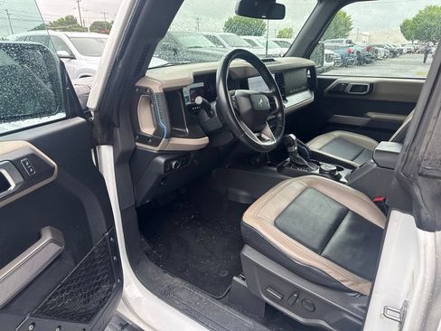 Used 2023 Ford Bronco Wildtrak AWD/4WD image 9