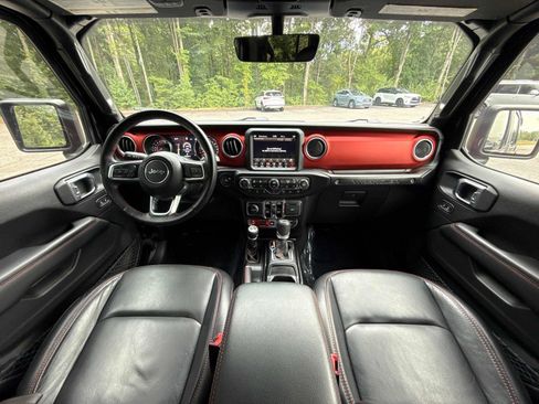 Used 2019 Jeep Wrangler Unlimited Rubicon AWD/4WD image 13