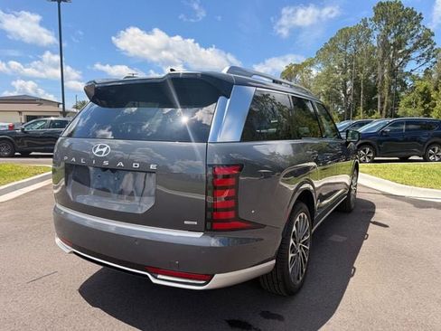 Used 2026 Hyundai Palisade Calligraphy AWD/4WD image 14