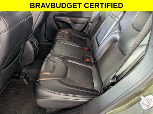 Used 2019 Jeep Cherokee Latitude Plus w/ Comfort/Convenience Group AWD/4WD image 26