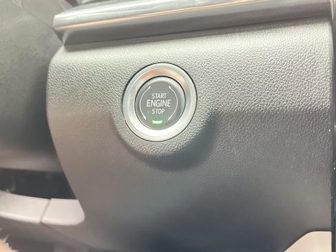 Certified 2025 GMC Terrain Elevation AWD/4WD image 20