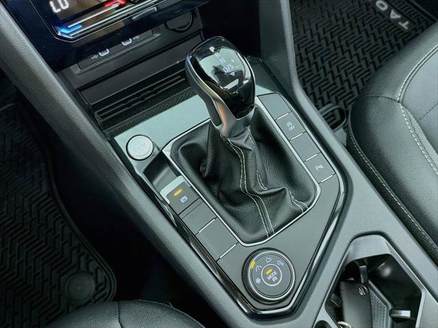 New 2027 Volkswagen Taos SE AWD/4WD image 16