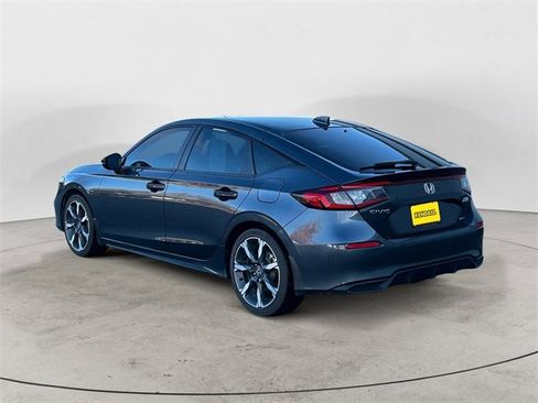 Used 2025 Honda Civic Sport Touring image 3