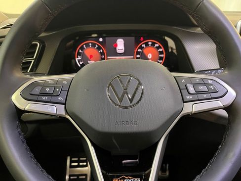 New 2026 Volkswagen Atlas Peak Edition AWD/4WD image 19