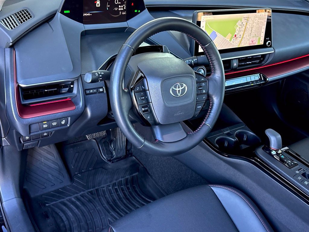 Used 2024 Toyota Prius Prime FWD image 13