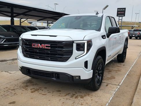 New 2026 GMC Sierra 1500 Elevation image 8