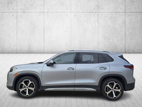 New 2026 Volkswagen Tiguan SE image 2