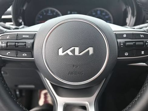 Used 2024 Kia K5 GT-Line w/ GT-Line Premium Package FWD image 9