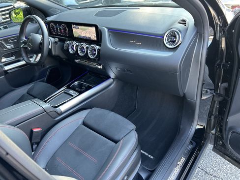 Certified 2025 Mercedes-Benz GLA 250 image 47