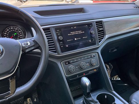 Used 2020 Volkswagen Atlas SE w/ Panoramic Sunroof Package image 7