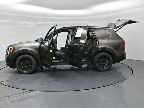 Used 2022 Kia Telluride SX w/ SX Prestige Package AWD/4WD image 38