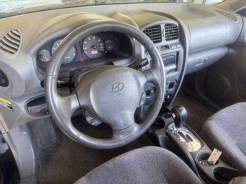 Used 2004 Hyundai Santa Fe GLS AWD/4WD image 6