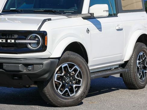 Certified 2023 Ford Bronco Outer Banks AWD/4WD image 10