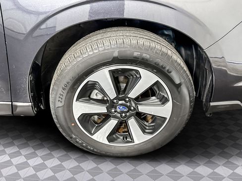 Used 2017 Subaru Forester 2.5i Limited image 31