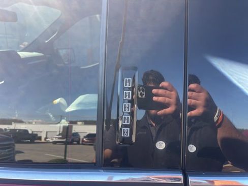 Certified 2021 Ford F150 Lariat image 26