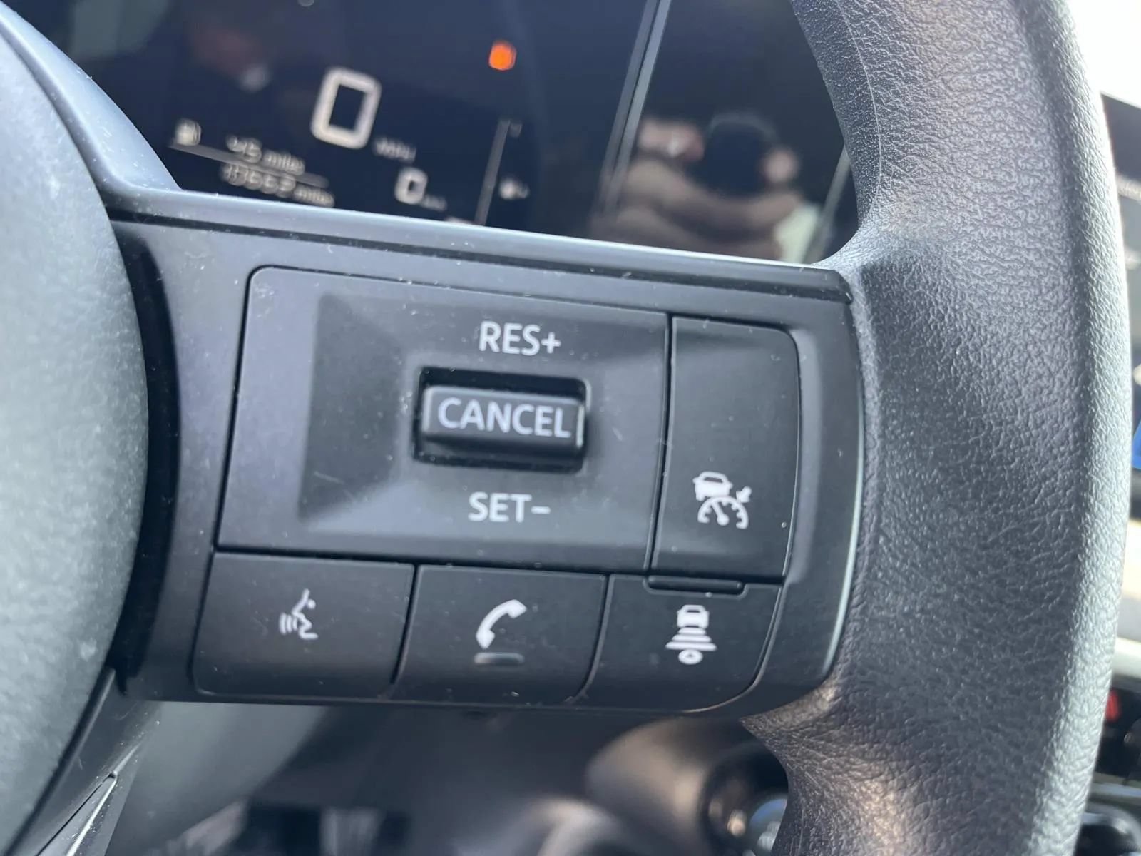 Used 2026 Nissan Kicks SV FWD image 26